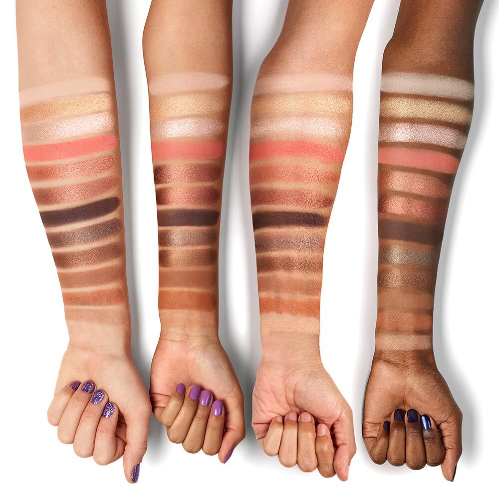 Naked reloaded 2025 eyeshadow palette